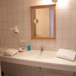 瓦尔滴滴11号酒店