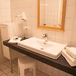 瓦尔滴滴11号酒店